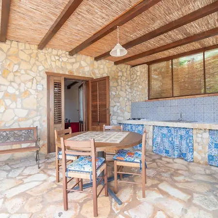 Monolocale Casa Maria Apartment *